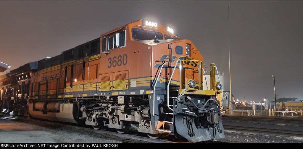 BNSF 3680 Under The Lights at The BNSF Pasco Fuel Rack, Washington Tied Down